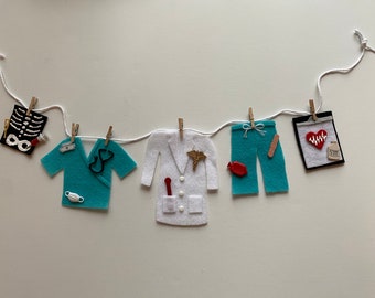 Doctor’s Laundry Clothesline, Nurse Banner, Scrubs Garland, Lab Coat Wall Hanging, Medical Decoration