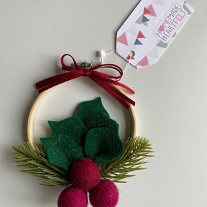 Mini Felt Holly Wreath, Embroidery Hoop Wreath Accent, Christmas Ornament