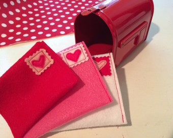 Pretend Play Mailbox Set with 3 Felt Valentine's Day Envelopes, Pencil and Stationary