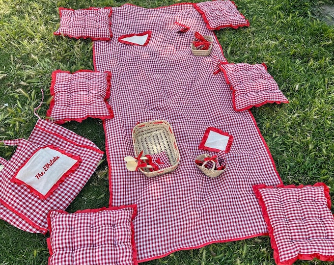 Personalized Family Picnic Set: Handmade Moroccan Blanket, Cushions & Custom Name Bag, Outdoor Wedding Gift