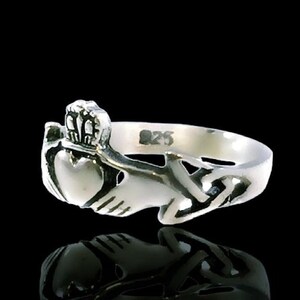 Ladies Irish Claddagh Love & Friendship Ring Solid Sterling Silver Ring 925