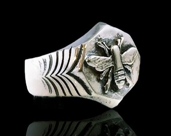 Queen Bee Western honey bee Ring Solid Sterling Silver 925 By Ezi Zino