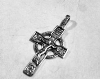 Solid Sterling Silver 925 Vintage Cross Crucifix