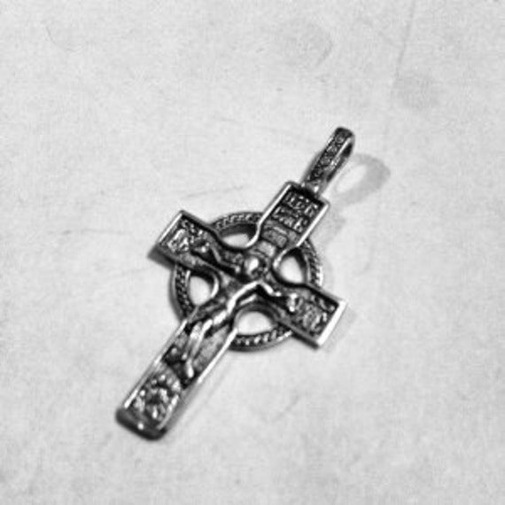 Solid Sterling Silver 925 Vintage Cross Crucifix
