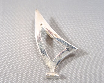 Windsurfing Laser Dinghy Solid 925 Sterling Silver Pendant Necklace