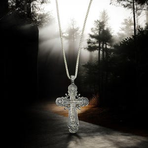 Beautiful Vintage 925 Sterling Silver Pendant Cross Crucifix image 2