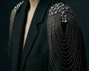 Crystal shoulder pads, Fringe epaulettes, Rhinestone shoulder jewelry, Embellished shoulder patches, Studded shoulder pads, Shoulder tassels