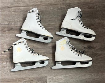 Lot de 2 patins à glace officiels Roller Derby en cuir blanc vintage des années 80 avec lacets