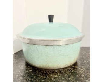 Club Dutch Oven Teal Blue Turquoise with Lid Cook Pot Vintage