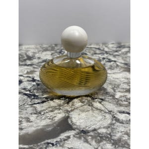 Avon Far Away Bella Eau De Parum Spray 1,7 FL. Unze.  NEU ~Vintage