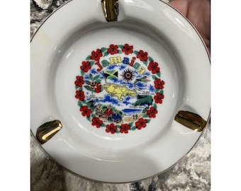 Vintage Porcelain Jamaica Ashtray Gold Trim Colorful 4.5 Inch
