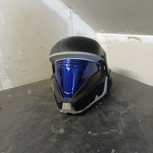 Halo 2 ODST Helmet life size Prop Delta image 4