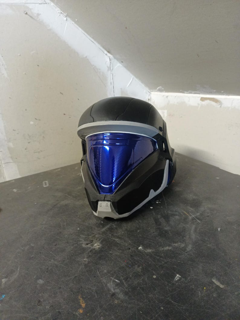 Halo 2 ODST Helmet life size Prop Delta image 4
