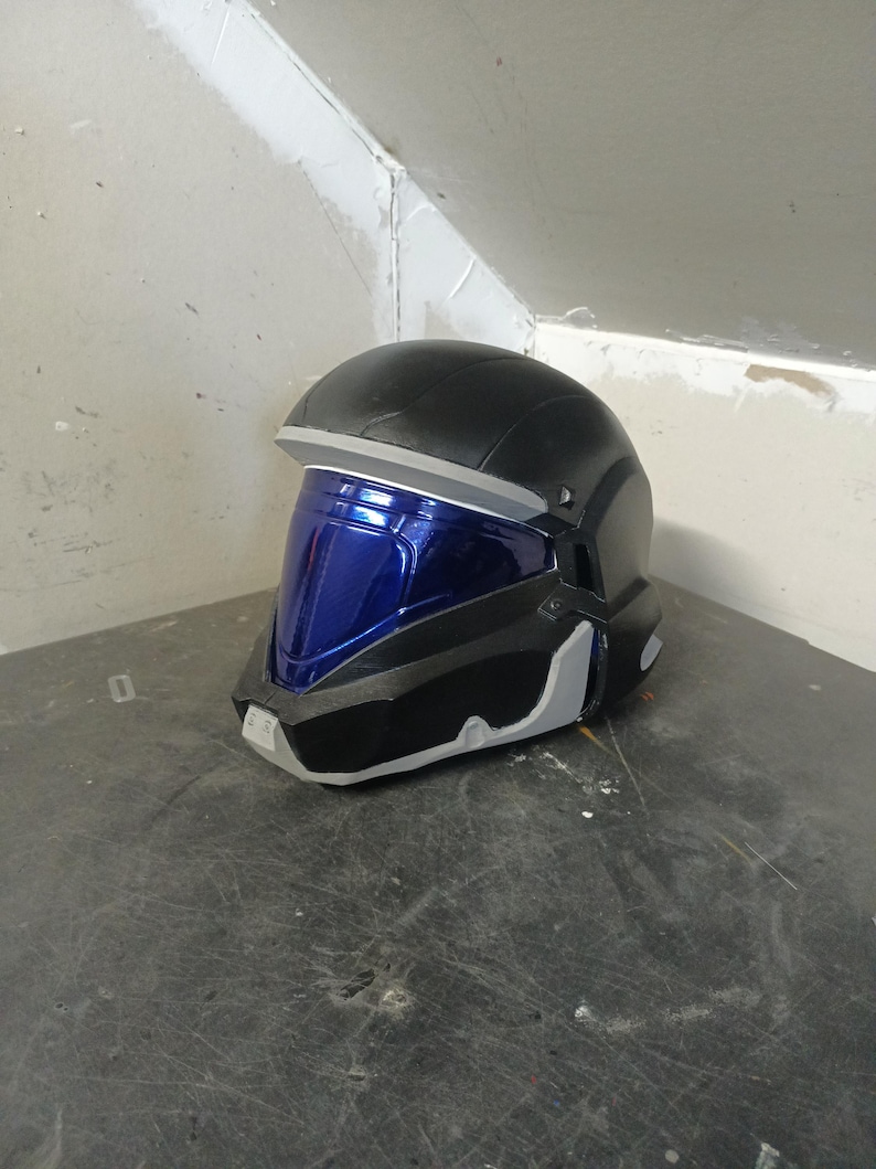 Halo 2 ODST Helmet life size Prop Delta image 3
