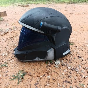 Halo 2 ODST Helmet life size Prop Delta image 9