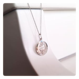 Collier médaille Saint Joseph en argent sterling : cadeau catholique