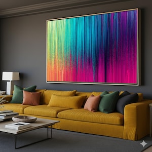 Puede incluir: Una gran obra de arte abstracta enmarcada con líneas verticales en colores vibrantes, incluyendo turquesa, azul, rosa y naranja. Cuelga sobre un sofá amarillo con varios cojines. También se ven una mesa de centro y una lámpara.