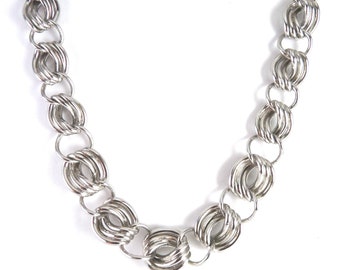 1980's Chunky Monet Silver Tone Graduated Triple Curb Link Chain Necklace, Adjustable Length