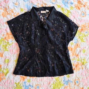 Vintage 90s Victoria's Secret Black Lace Top Gold Label Large