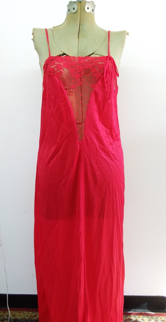 Vintage 60s Sears Red Peignoir Set Sheer Robe and… - image 4