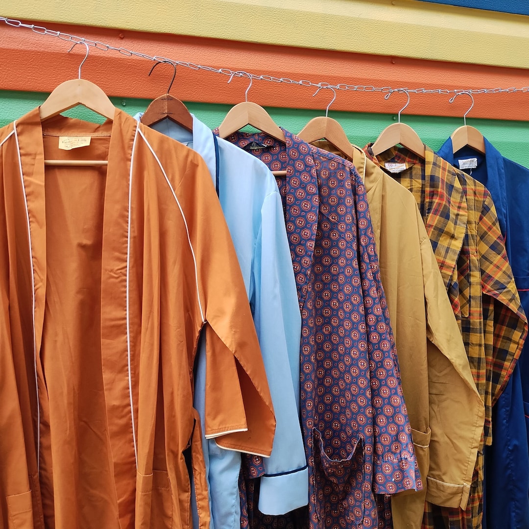 A Old Robe Pick Your Robe! Vintage 60s Lightweight Retro Robe - Etsy