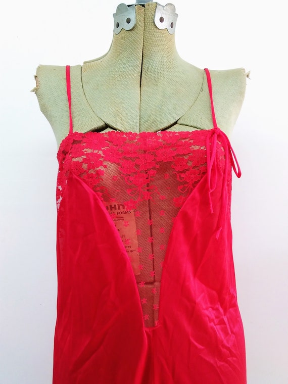Vintage 60s Sears Red Peignoir Set Sheer Robe and… - image 5
