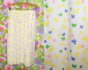 Vintage 70s Butterfly Print A-Line Skirt Yellow Pink Blue Green Size 12