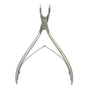 Special Corner Nipper for Nail Folds, 7mm Precision Rounded Blade Tool for Fine Nail Work