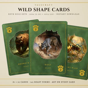 Może przedstawiać: Zestaw zielonych kart Wild Shape z ilustracjami niedźwiedzia brunatnego, wilka i wielkiej osy. Karty zawierają tekst, taki jak Talecraft, Wild Shape Cards, Both Rule Sets 2024 (5.5e) + 2014 (5e), Instant Download oraz 81 + 93 Cards.