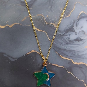 Pendant necklace