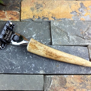 Deer Antler Razor, Handcrafted Deer Antler Razor, Shaving, Deer Antler Accessories, Men&#39;s Gift, Mach 3, Father&#39;s Day