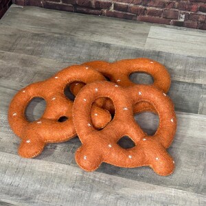 Felt Pretzel