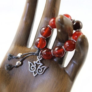 Carnelian Finger Mala 9 Beads, Worry Beads Mini Mala, Fidget Beads, Stress Relief, Pocket Mala, Yoga Practice Gift, Gemstone Pocket Fidget