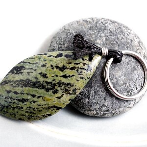 Green Zebra Jasper Keyring, Touchstone Pocket Fidget, Protection Gemstone, New Car Gift, New Driver Gift, Commuter Gift, Gift under 20, Yoga