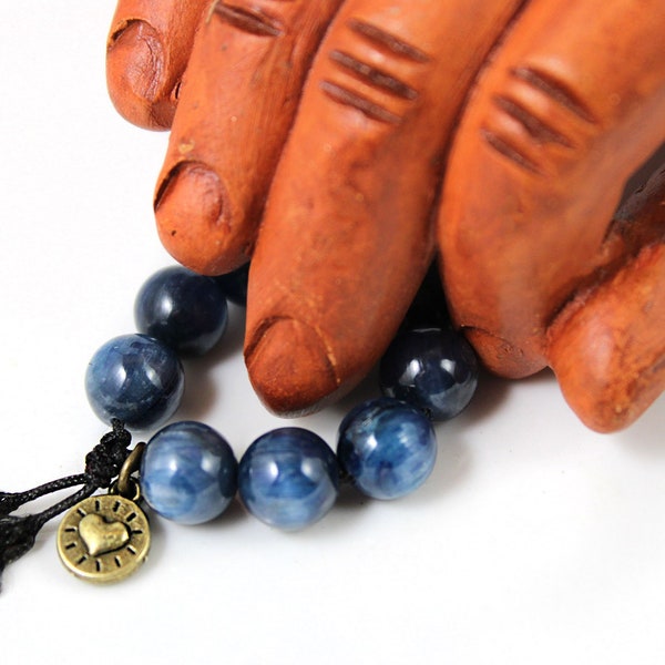 Blue Kyanite Finger Mala 9 Beads, Worry Beads Mini Mala, Stress Relief Fidget, Affirmation Beads, Yoga Pocket Fidget Ring Beads, Yoga Gift