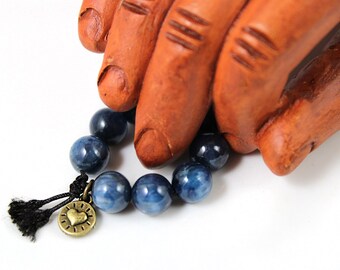Blue Kyanite Finger Mala 9 Beads, Worry Beads Mini Mala, Stress Relief Fidget, Affirmation Beads, Yoga Pocket Fidget Ring Beads, Yoga Gift