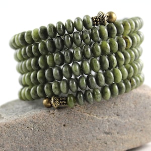Jade Wrap Bracelet, Jade Bracelet, Memory Wire Bracelet, Wrap Bracelet, Yoga Jewelry, Cuff Bracelet, Gem Cuff, Yoga Jewelry, Gemstone Cuff