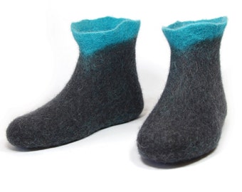 Short Felt wool womens winter boots, valenki boots woman, Black Turquoise. Indoors Outdoor soles. US 5 - 11.5 - CUSTOM colors