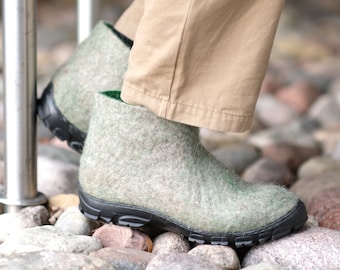 Wool boots for men, felted boots Eden Gray Green. Sustainable travel shoes, traditional felt ECO boots. US 6.5 - 13.5 CUSTOM 37 Wool colors