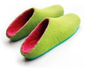 Easter Green slippers, wool clogs felted, closed toe mules - for your cozy Loungewear