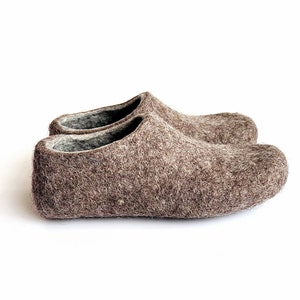 Felted organic Wool low heel shoes, Beige Grey Winter slippers Gift for him Christmas trends Customize 7 wool colors image 1