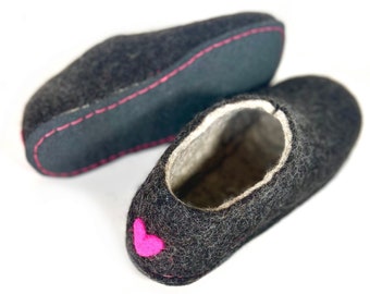 Eco felt Heart slippers women's Charcoal Pink Comfortable Shoes with Plantation Rubber soles - Supernatural gifts