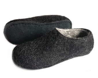 Wool organic Barefoots moccasins Charcoal, Boiled Housshoes closed toe slippers - Winter Christmas Supernatural gifts for Mum