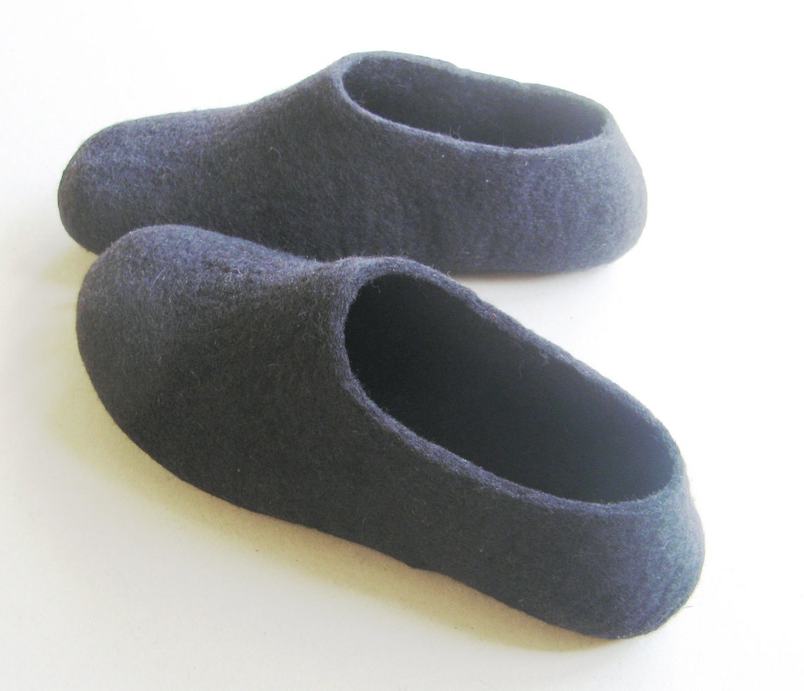 Minimalist Organic wool slippers women Loft felted shoes | Etsy