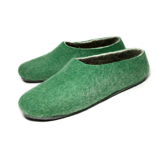 mens felt slippers