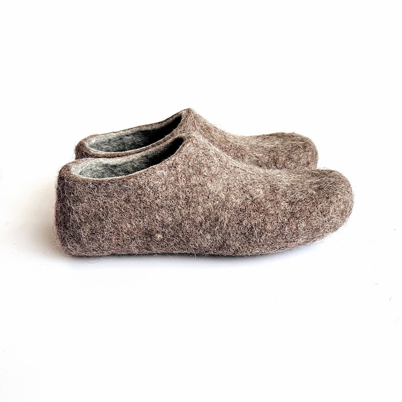 Felted organic Wool low heel shoes, Beige Grey Winter slippers Gift for him Christmas trends Customize 7 wool colors image 1