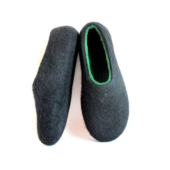 woodland slippers for mens