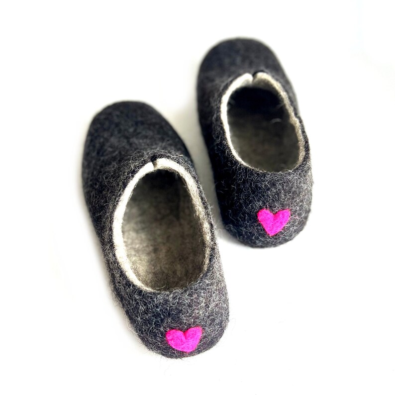 Eco felt Heart slippers women's Charcoal Pink Comfortable Shoes with Plantation Rubber soles Supernatural gifts image 3