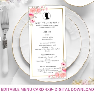 Könnte beinhalten: Eine Menükarte mit goldenem Rand, mit dem Text "Lady Whistledown's" und einer Liste von Gerichten. Die Karte ist mit rosa floralen Akzenten verziert und liegt auf einem weißen Teller mit goldenem Rand. Eine Gabel und ein Messer sind sichtbar.