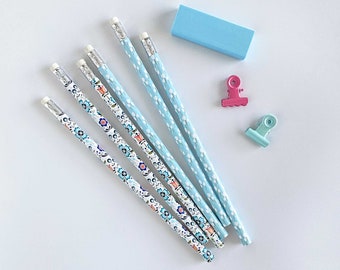 Pretty flower pencil set with floral design for desk, school, or as a teacher gift